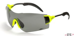 r8402